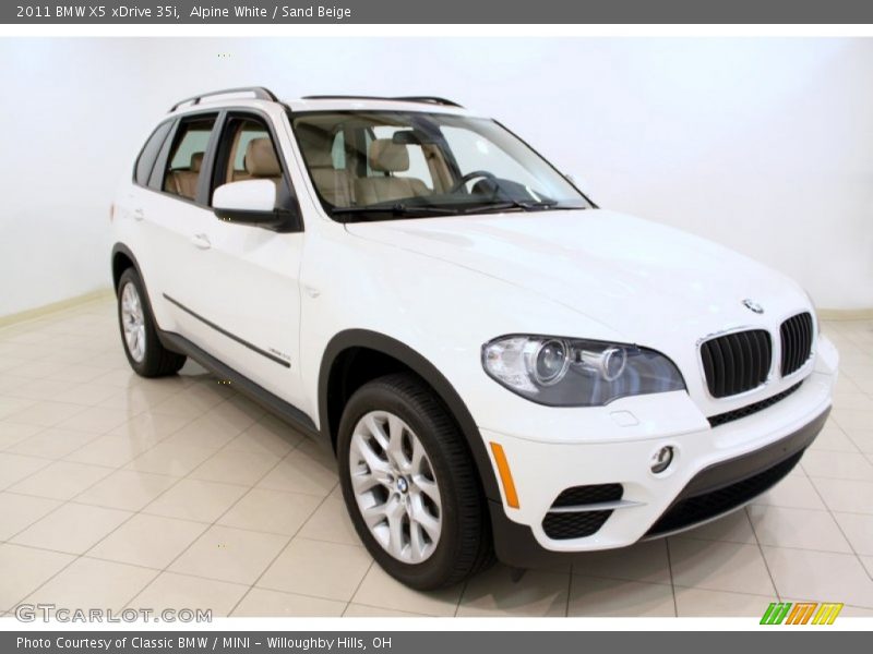 Alpine White / Sand Beige 2011 BMW X5 xDrive 35i