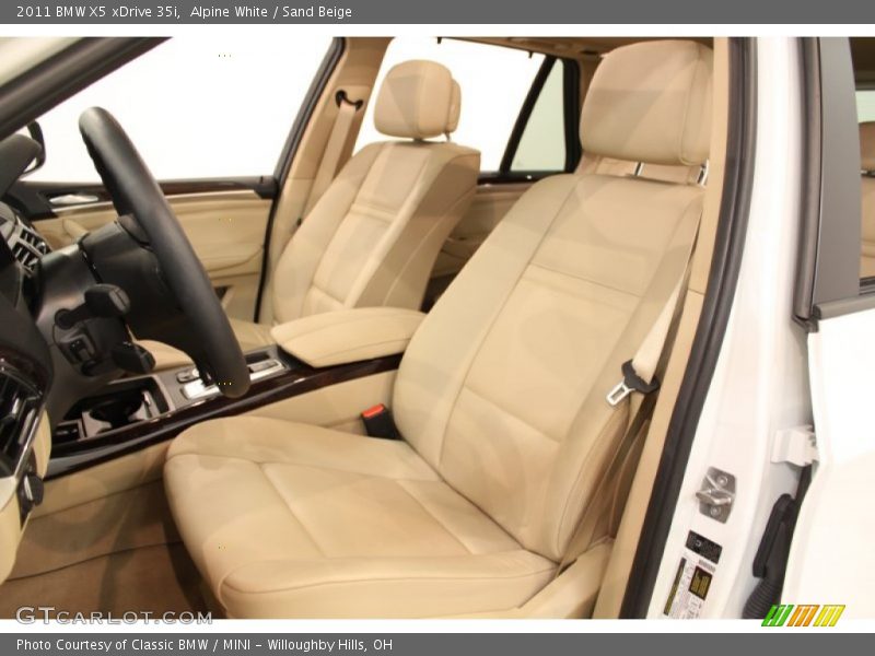 Alpine White / Sand Beige 2011 BMW X5 xDrive 35i