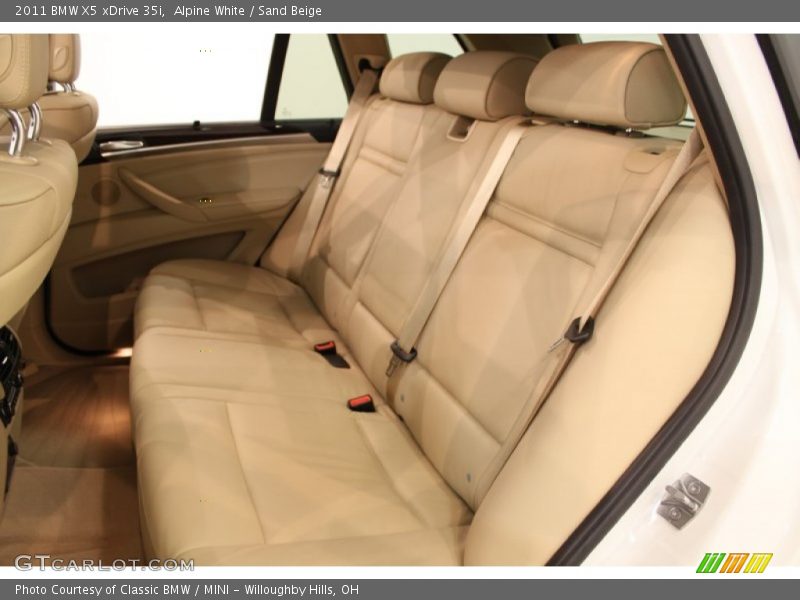 Alpine White / Sand Beige 2011 BMW X5 xDrive 35i