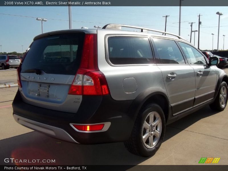 Electric Silver Metallic / Anthracite Black 2008 Volvo XC70 AWD