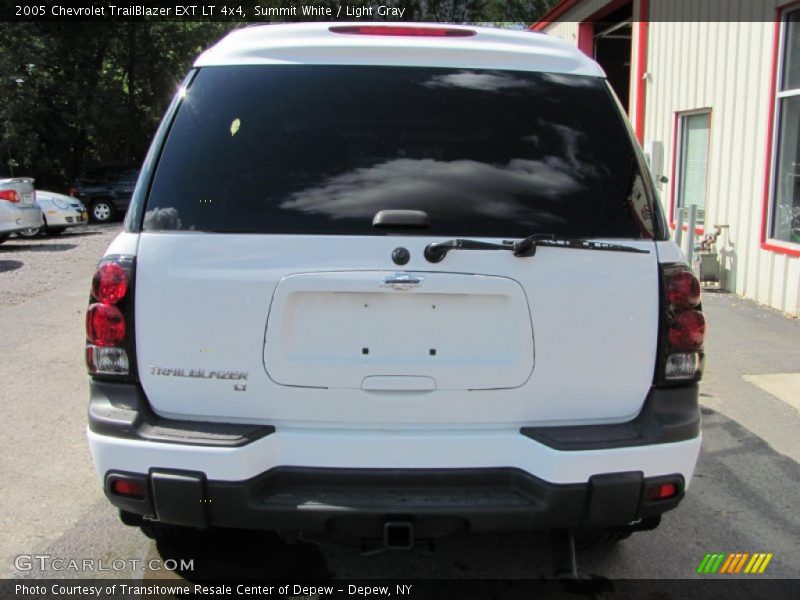 Summit White / Light Gray 2005 Chevrolet TrailBlazer EXT LT 4x4