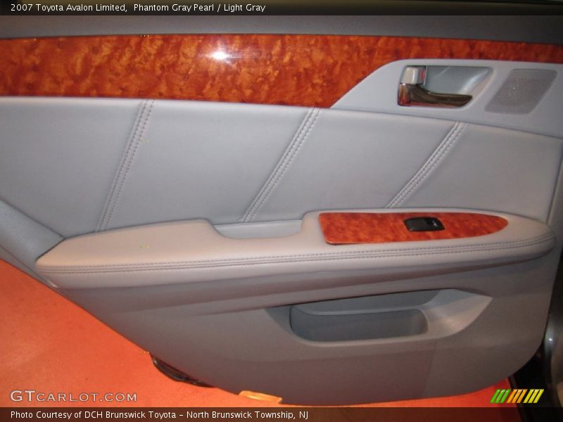 Phantom Gray Pearl / Light Gray 2007 Toyota Avalon Limited