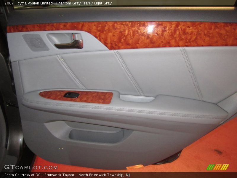 Phantom Gray Pearl / Light Gray 2007 Toyota Avalon Limited