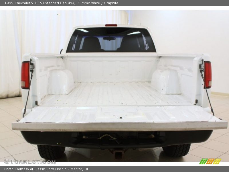 Summit White / Graphite 1999 Chevrolet S10 LS Extended Cab 4x4