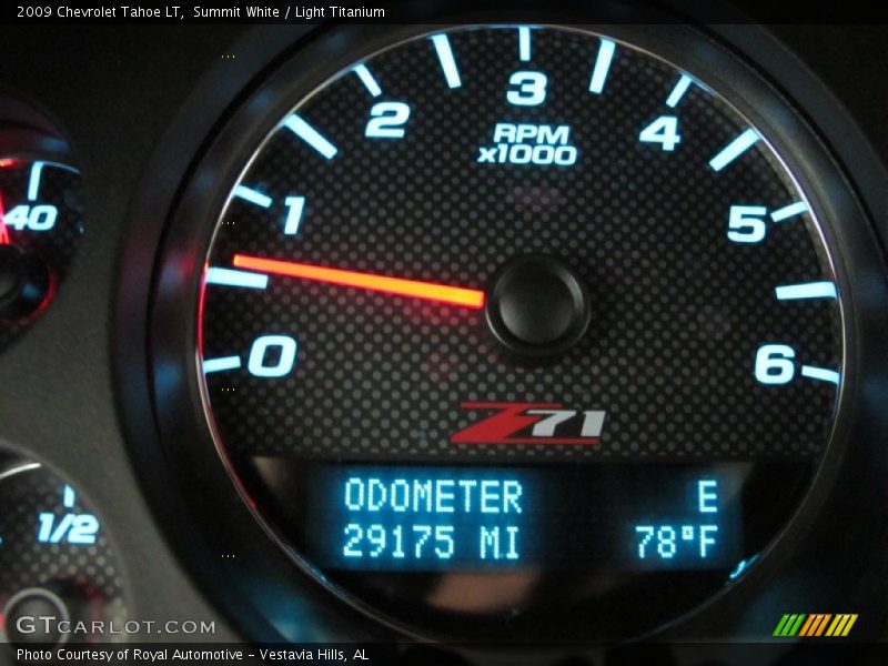 Summit White / Light Titanium 2009 Chevrolet Tahoe LT
