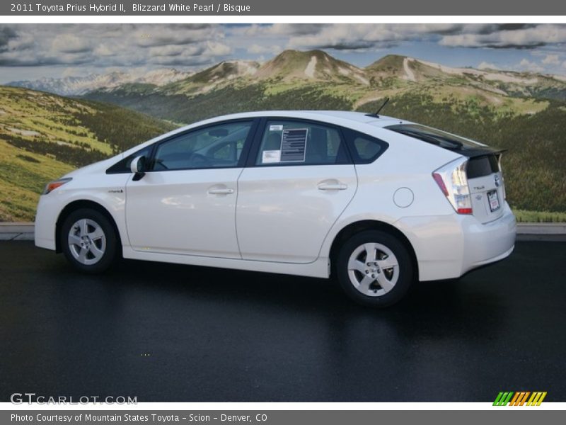 Blizzard White Pearl / Bisque 2011 Toyota Prius Hybrid II