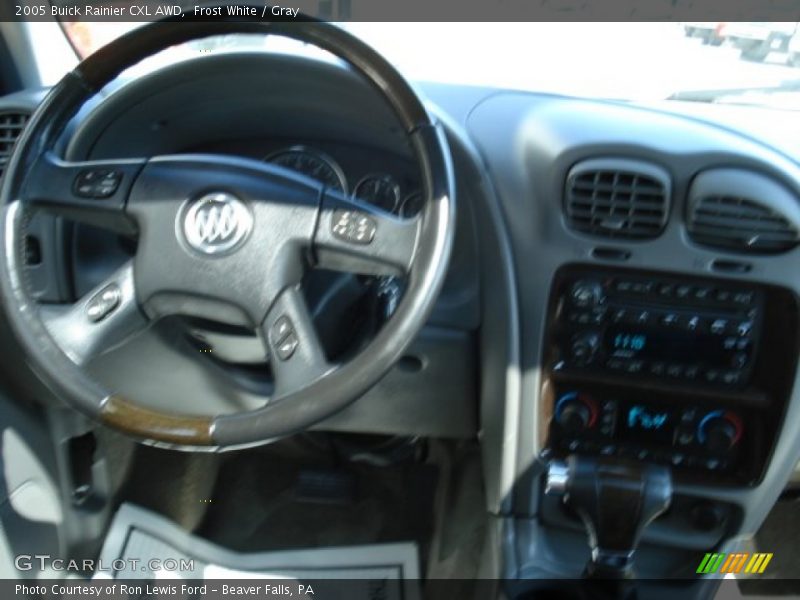Frost White / Gray 2005 Buick Rainier CXL AWD