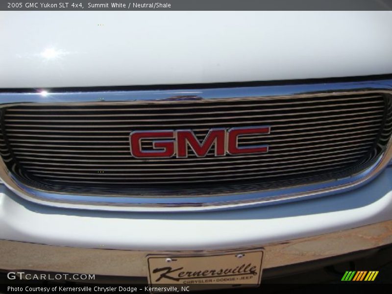Summit White / Neutral/Shale 2005 GMC Yukon SLT 4x4