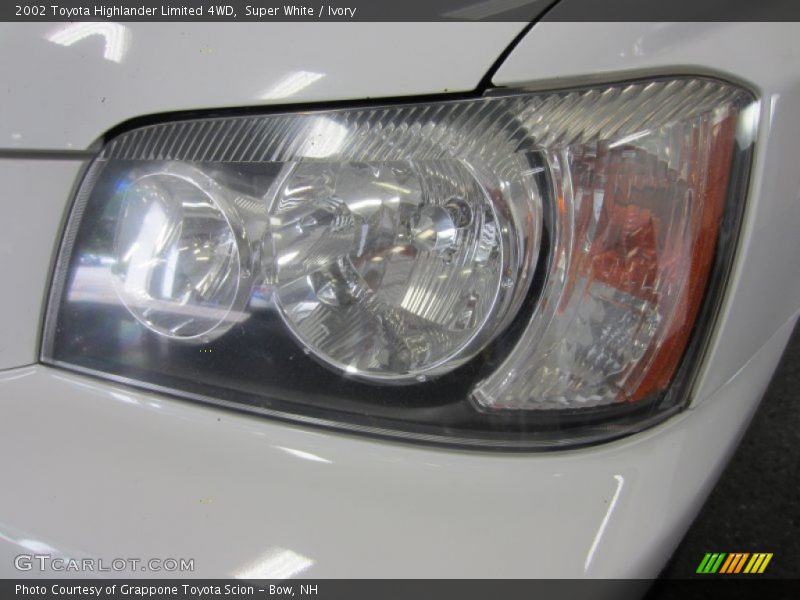 Super White / Ivory 2002 Toyota Highlander Limited 4WD