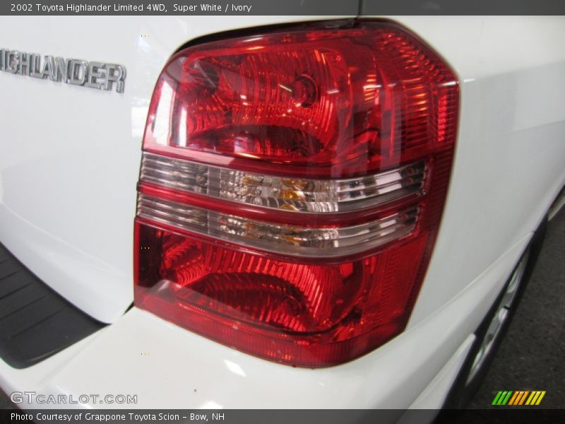 Super White / Ivory 2002 Toyota Highlander Limited 4WD