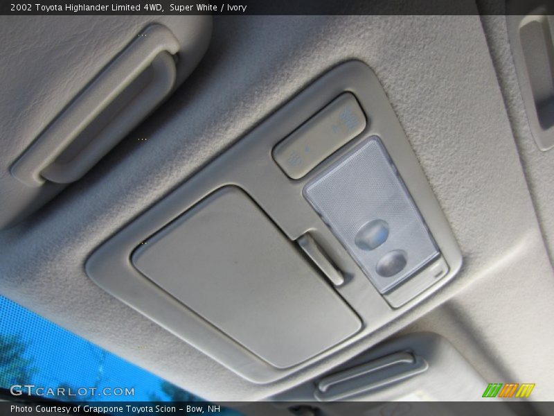 Super White / Ivory 2002 Toyota Highlander Limited 4WD