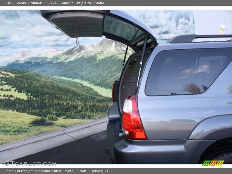 Galactic Gray Mica / Stone 2007 Toyota 4Runner SR5 4x4