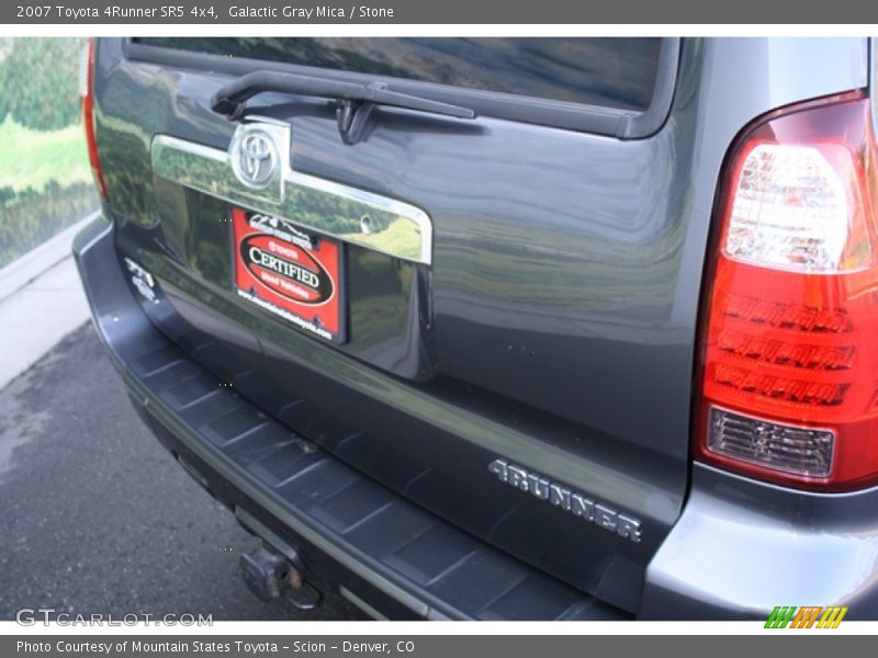 Galactic Gray Mica / Stone 2007 Toyota 4Runner SR5 4x4