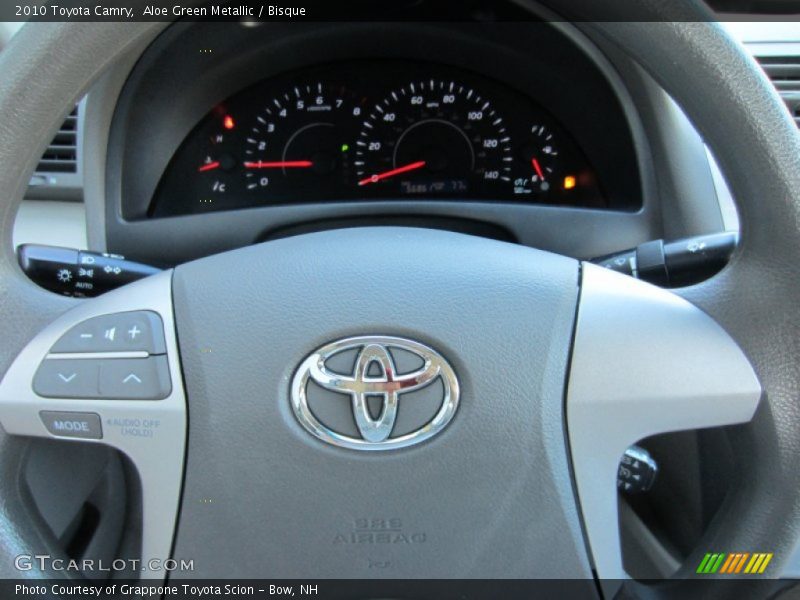 Aloe Green Metallic / Bisque 2010 Toyota Camry