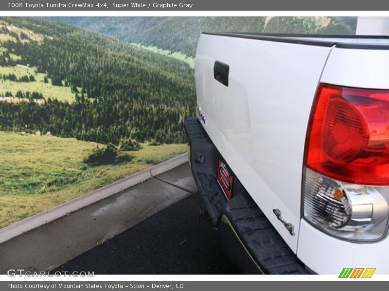 Super White / Graphite Gray 2008 Toyota Tundra CrewMax 4x4
