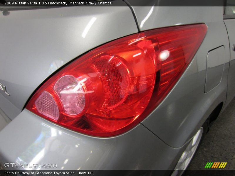 Magnetic Gray / Charcoal 2009 Nissan Versa 1.8 S Hatchback