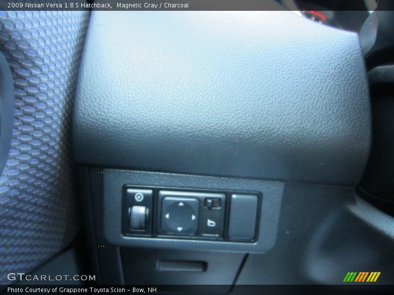 Magnetic Gray / Charcoal 2009 Nissan Versa 1.8 S Hatchback