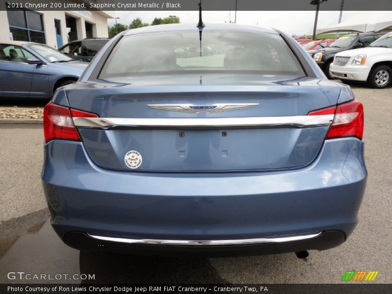 Sapphire Crystal Metallic / Black 2011 Chrysler 200 Limited