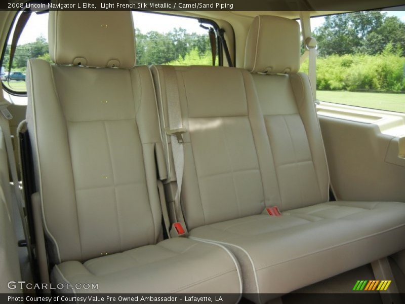 Light French Silk Metallic / Camel/Sand Piping 2008 Lincoln Navigator L Elite