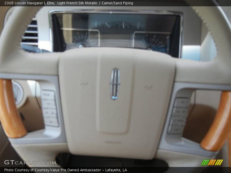 Light French Silk Metallic / Camel/Sand Piping 2008 Lincoln Navigator L Elite