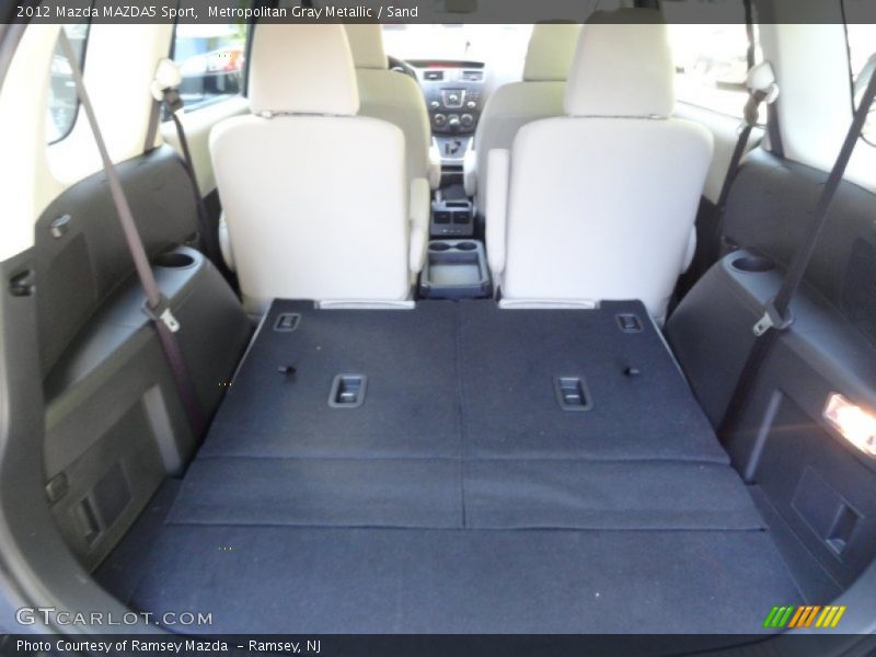  2012 MAZDA5 Sport Trunk