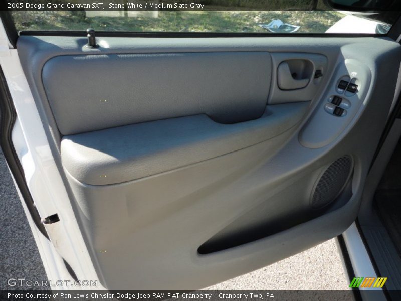 Stone White / Medium Slate Gray 2005 Dodge Grand Caravan SXT