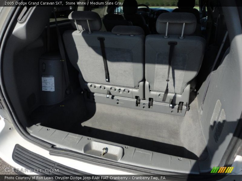 Stone White / Medium Slate Gray 2005 Dodge Grand Caravan SXT