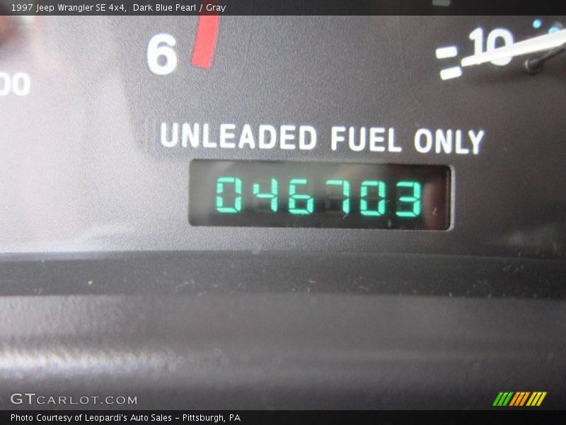 Dark Blue Pearl / Gray 1997 Jeep Wrangler SE 4x4