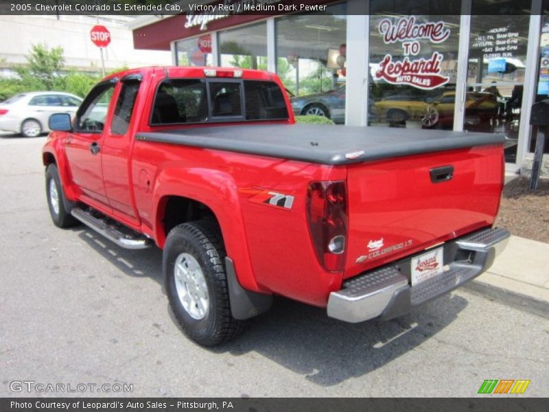 Victory Red / Medium Dark Pewter 2005 Chevrolet Colorado LS Extended Cab
