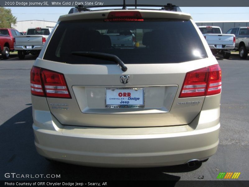White Gold / Dark Slate Gray 2010 Dodge Journey SE