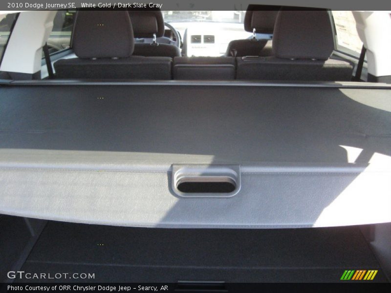 White Gold / Dark Slate Gray 2010 Dodge Journey SE