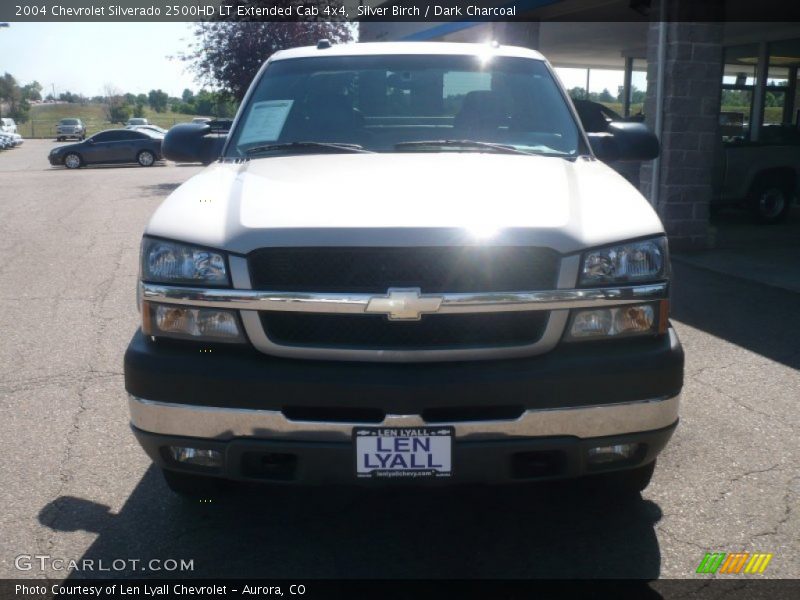 Silver Birch / Dark Charcoal 2004 Chevrolet Silverado 2500HD LT Extended Cab 4x4