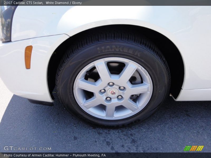 White Diamond / Ebony 2007 Cadillac CTS Sedan