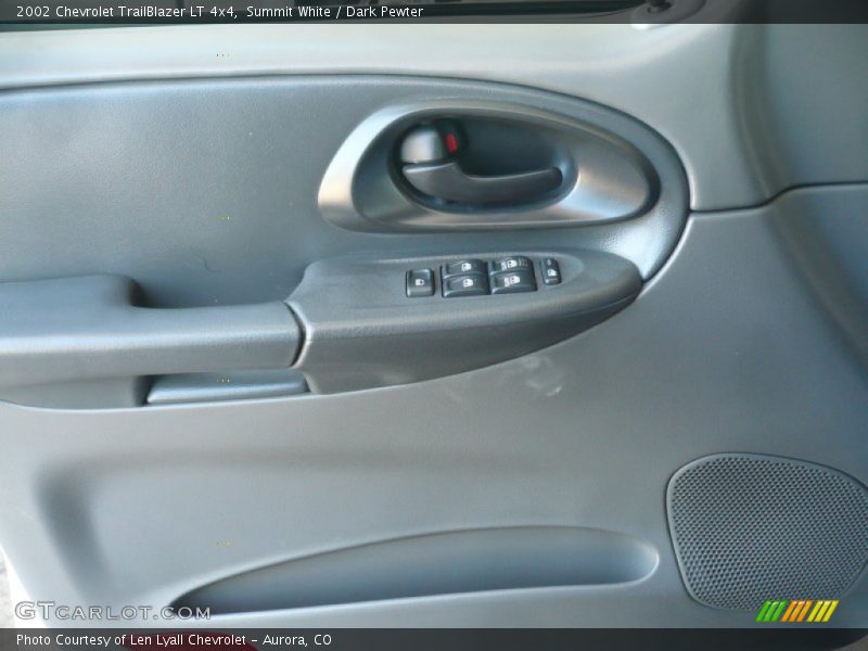 Summit White / Dark Pewter 2002 Chevrolet TrailBlazer LT 4x4