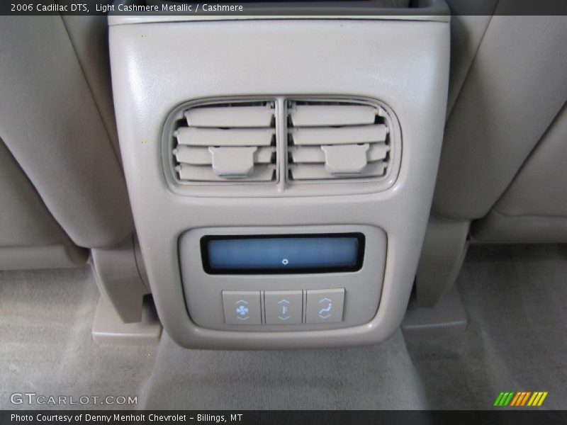 Light Cashmere Metallic / Cashmere 2006 Cadillac DTS
