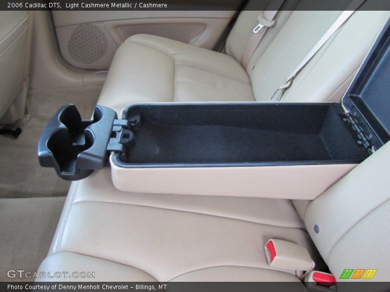 Light Cashmere Metallic / Cashmere 2006 Cadillac DTS