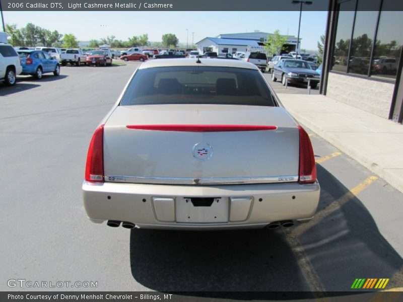 Light Cashmere Metallic / Cashmere 2006 Cadillac DTS