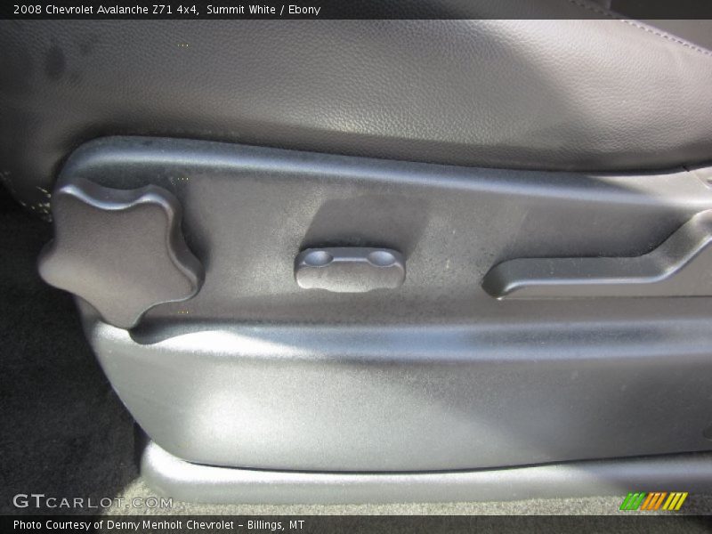 Summit White / Ebony 2008 Chevrolet Avalanche Z71 4x4