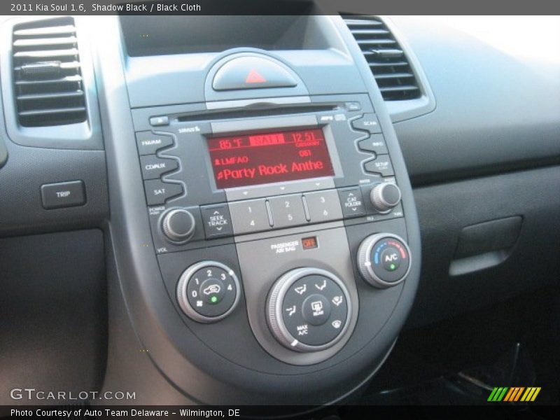 Controls of 2011 Soul 1.6