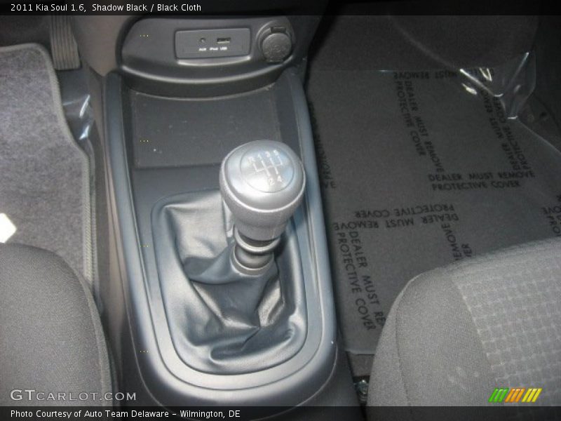  2011 Soul 1.6 5 Speed Manual Shifter