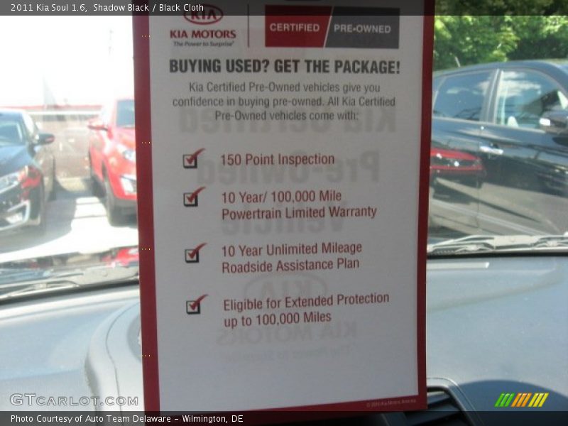 Shadow Black / Black Cloth 2011 Kia Soul 1.6