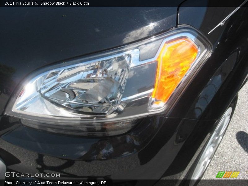 Shadow Black / Black Cloth 2011 Kia Soul 1.6