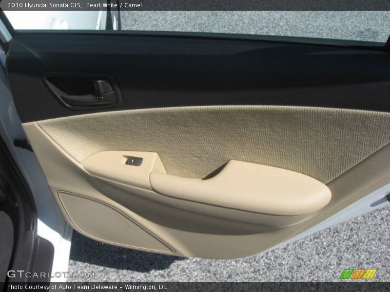 Pearl White / Camel 2010 Hyundai Sonata GLS