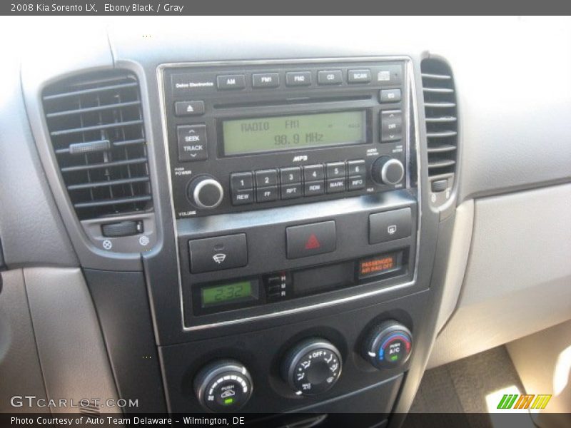 Ebony Black / Gray 2008 Kia Sorento LX