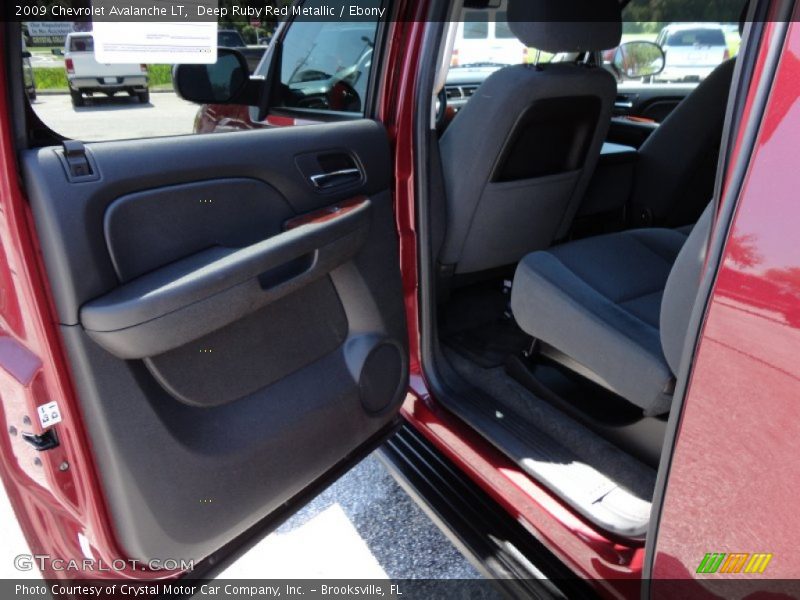 Deep Ruby Red Metallic / Ebony 2009 Chevrolet Avalanche LT