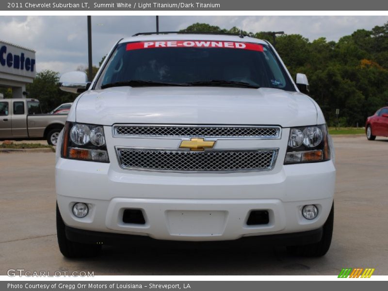Summit White / Light Titanium/Dark Titanium 2011 Chevrolet Suburban LT