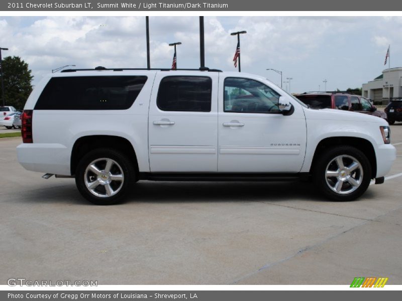 Summit White / Light Titanium/Dark Titanium 2011 Chevrolet Suburban LT