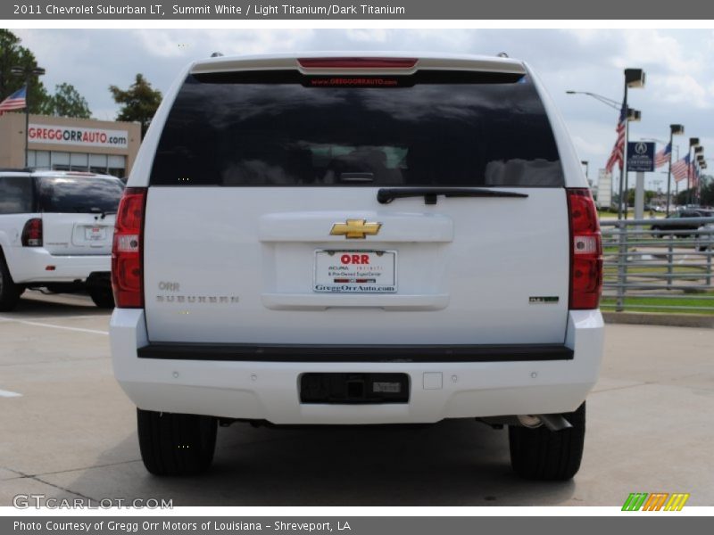 Summit White / Light Titanium/Dark Titanium 2011 Chevrolet Suburban LT