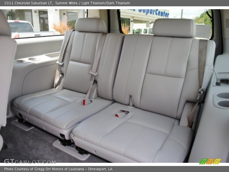 Summit White / Light Titanium/Dark Titanium 2011 Chevrolet Suburban LT