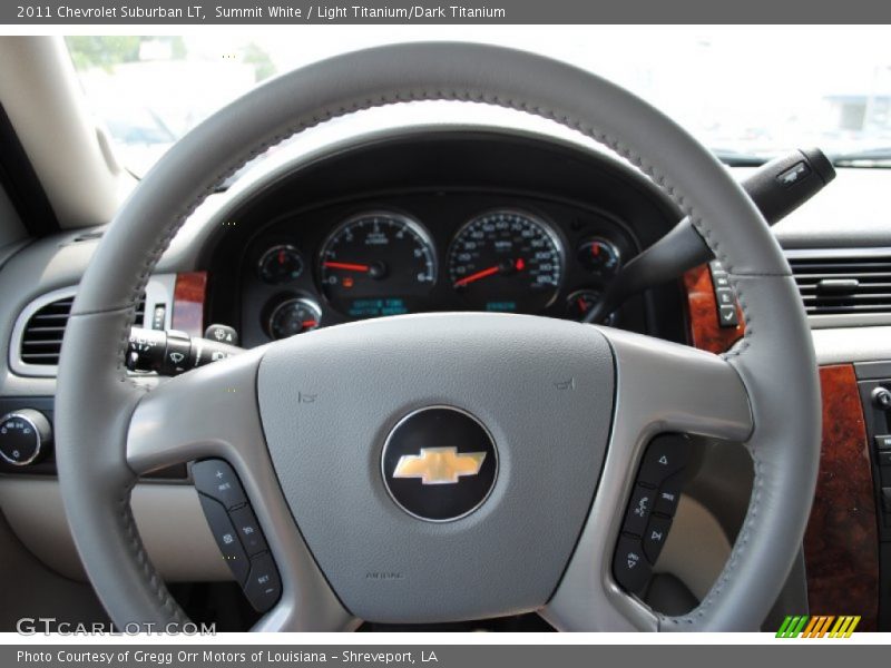 Summit White / Light Titanium/Dark Titanium 2011 Chevrolet Suburban LT